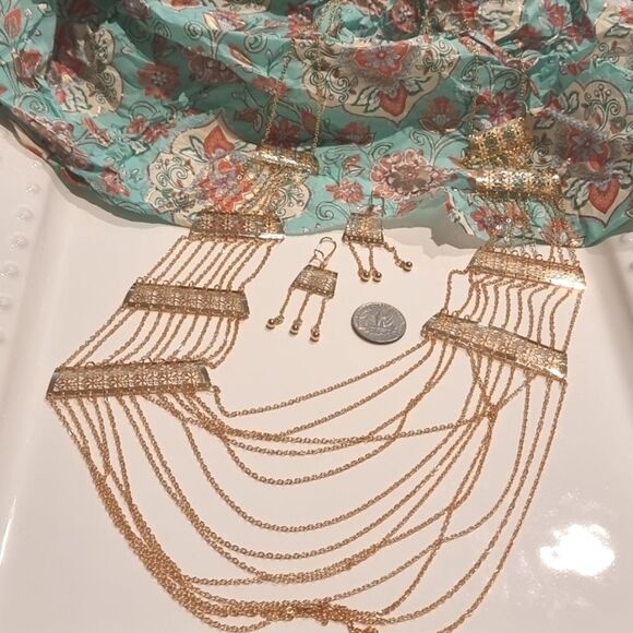 New ANTHRO Set filigree flower casscading chains necklace earrings Set - Picture 7 of 11